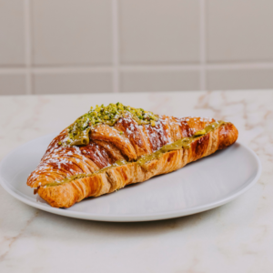Croissant francês com pistachio